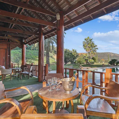 וילה Le Chateau De La Mere סן-מקסים