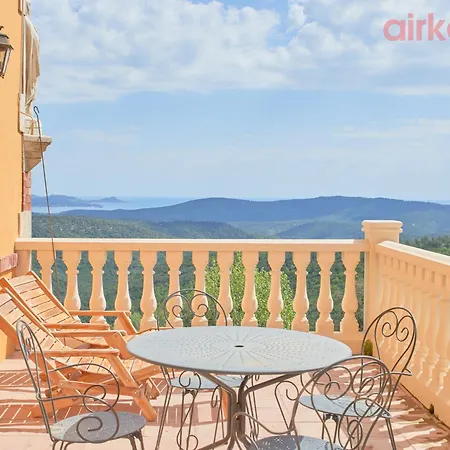 Chateau De La Mere - Evenement - Seminaire - Mariage - Retraite Bien-etre - Sejour Sportif - Cousinade - Ideal Groupe & Famille - Cadre Nature Isole - Piscine - Vue Baie Saint-raphael - Grande Capacite D'accueil Sainte-Maxime