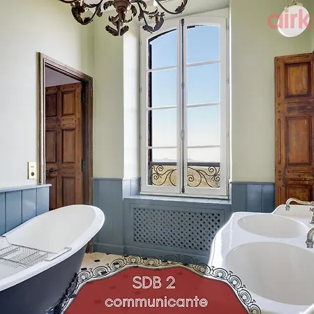 Chateau De La Mere - Evenement - Seminaire - Mariage - Retraite Bien-etre - Sejour Sportif - Cousinade - Ideal Groupe & Famille - Cadre Nature Isole - Piscine - Vue Baie Saint-raphael - Grande Capacite D'accueil Villa *