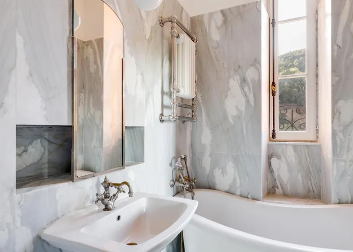 וילה Le Chateau De La Mere סן-מקסים