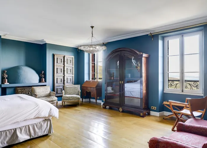 וילה Le Chateau De La Mere סן-מקסים