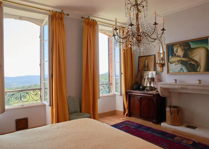 Le Chateau De La Mere Villa