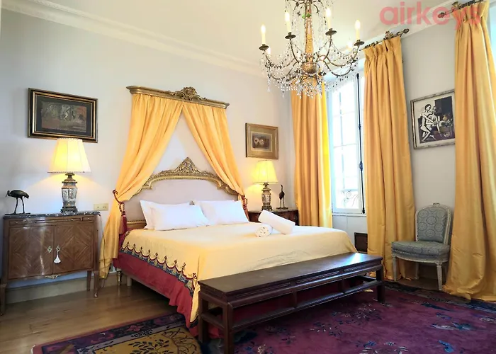 Chateau De La Mere - Evenement - Seminaire - Mariage - Retraite Bien-etre - Sejour Sportif - Cousinade - Ideal Groupe & Famille - Cadre Nature Isole - Piscine - Vue Baie Saint-raphael - Grande Capacite D'accueil Villa *