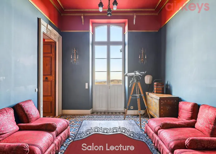 Chateau De La Mere - Evenement - Seminaire - Mariage - Retraite Bien-etre - Sejour Sportif - Cousinade - Ideal Groupe & Famille - Cadre Nature Isole - Piscine - Vue Baie Saint-raphael - Grande Capacite D'accueil Villa Sainte-Maxime