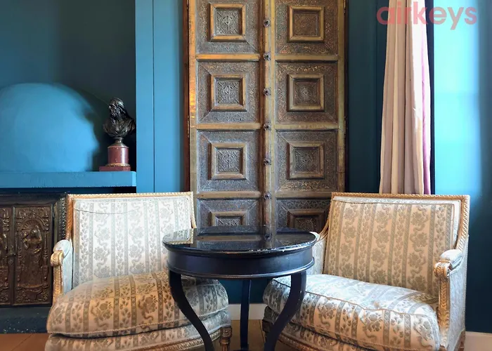 Château De La Mère - évènement - Séminaire - Mariage - Retraite Bien-être - Sportif - Cousinade - Idéal Groupe&famille - Cadre Nature Isolé - Piscine - Vue Baie Saint-raphael - Grande Capacité D'accueil *