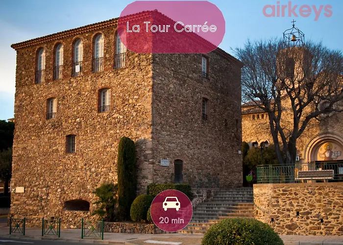 Château De La Mère - évènement - Séminaire - Mariage - Retraite Bien-être - Sportif - Cousinade - Idéal Groupe&famille - Cadre Nature Isolé - Piscine - Vue Baie Saint-raphael - Grande Capacité D'accueil