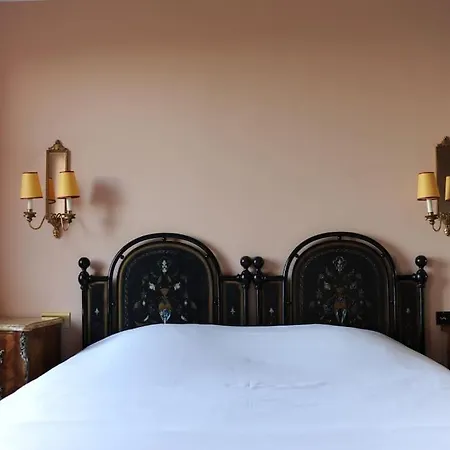 빌라 Le Chateau De La Mere *
