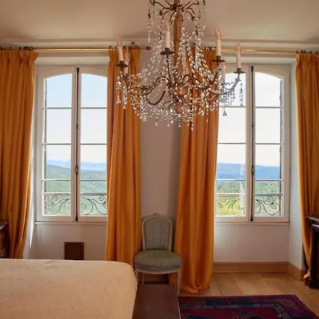 빌라 Le Chateau De La Mere
