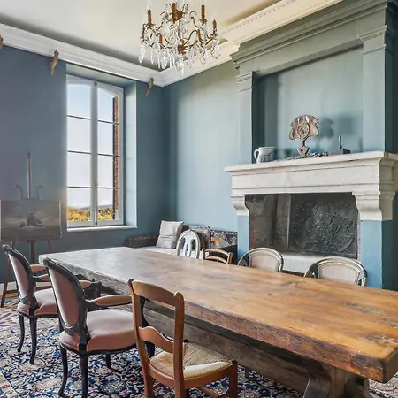 Le Chateau De La Mere *