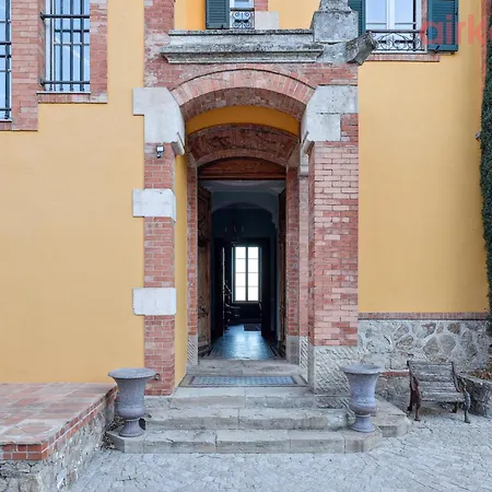 Chateau De La Mere - Evenement - Seminaire - Mariage - Retraite Bien-etre - Sejour Sportif - Cousinade - Ideal Groupe & Famille - Cadre Nature Isole - Piscine - Vue Baie Saint-raphael - Grande Capacite D'accueil Вилла