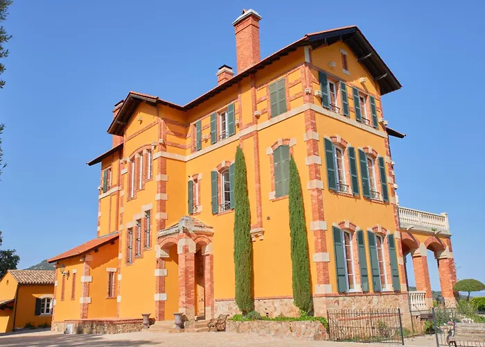 Le Chateau De La Mere *