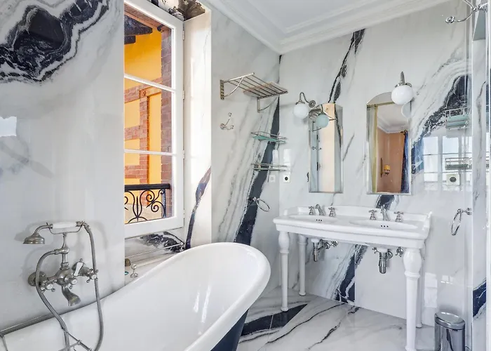 Villa Le Chateau De La Mere