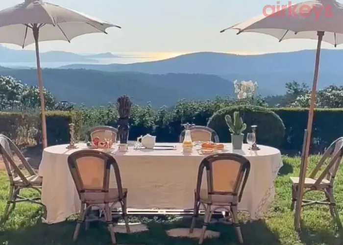 Chateau De La Mere - Evenement - Seminaire - Mariage - Retraite Bien-etre - Sejour Sportif - Cousinade - Ideal Groupe & Famille - Cadre Nature Isole - Piscine - Vue Baie Saint-raphael - Grande Capacite D'accueil * サント・マキシム