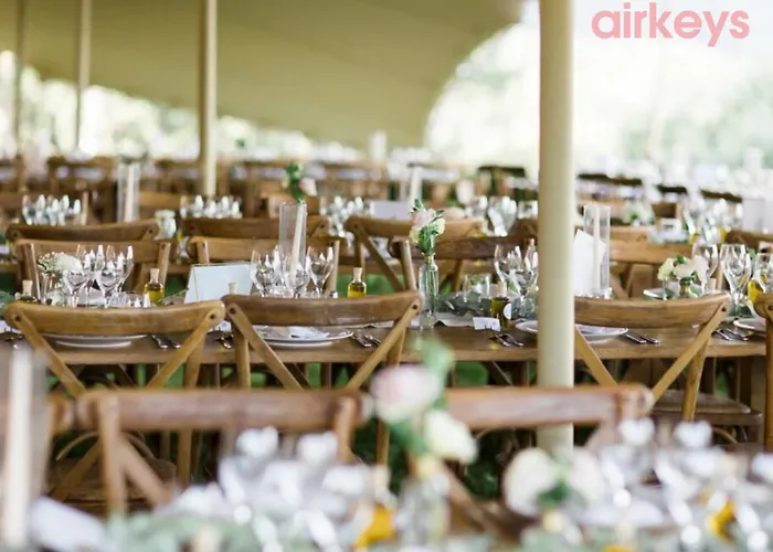 ヴィラ Chateau De La Mere - Evenement - Seminaire - Mariage - Retraite Bien-etre - Sejour Sportif - Cousinade - Ideal Groupe & Famille - Cadre Nature Isole - Piscine - Vue Baie Saint-raphael - Grande Capacite D'accueil サント・マキシム